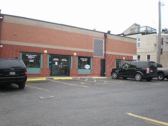 Top Cleaners & Laundromat photo 2