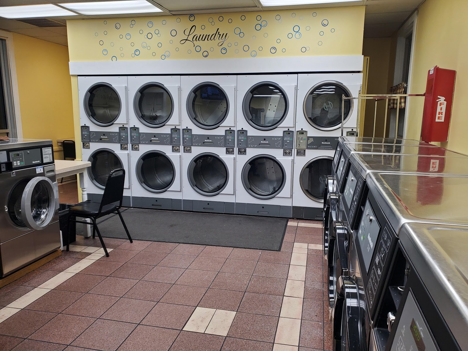 Clearfield laundromat photo 2