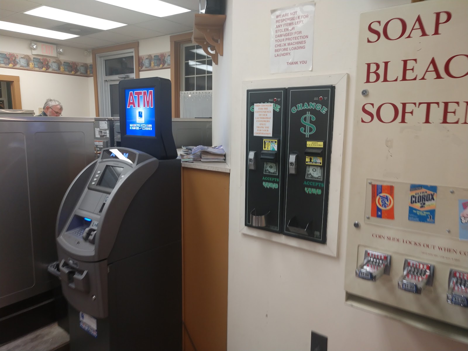 Clearfield laundromat photo 3