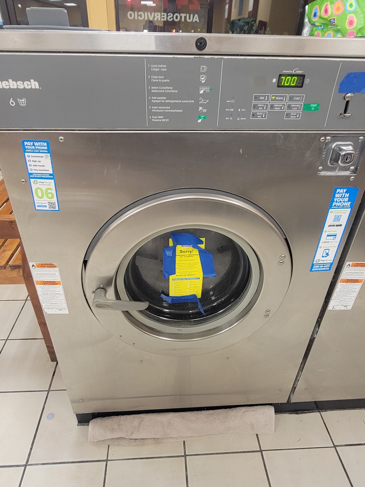 SuperSuds Laundromat photo 2