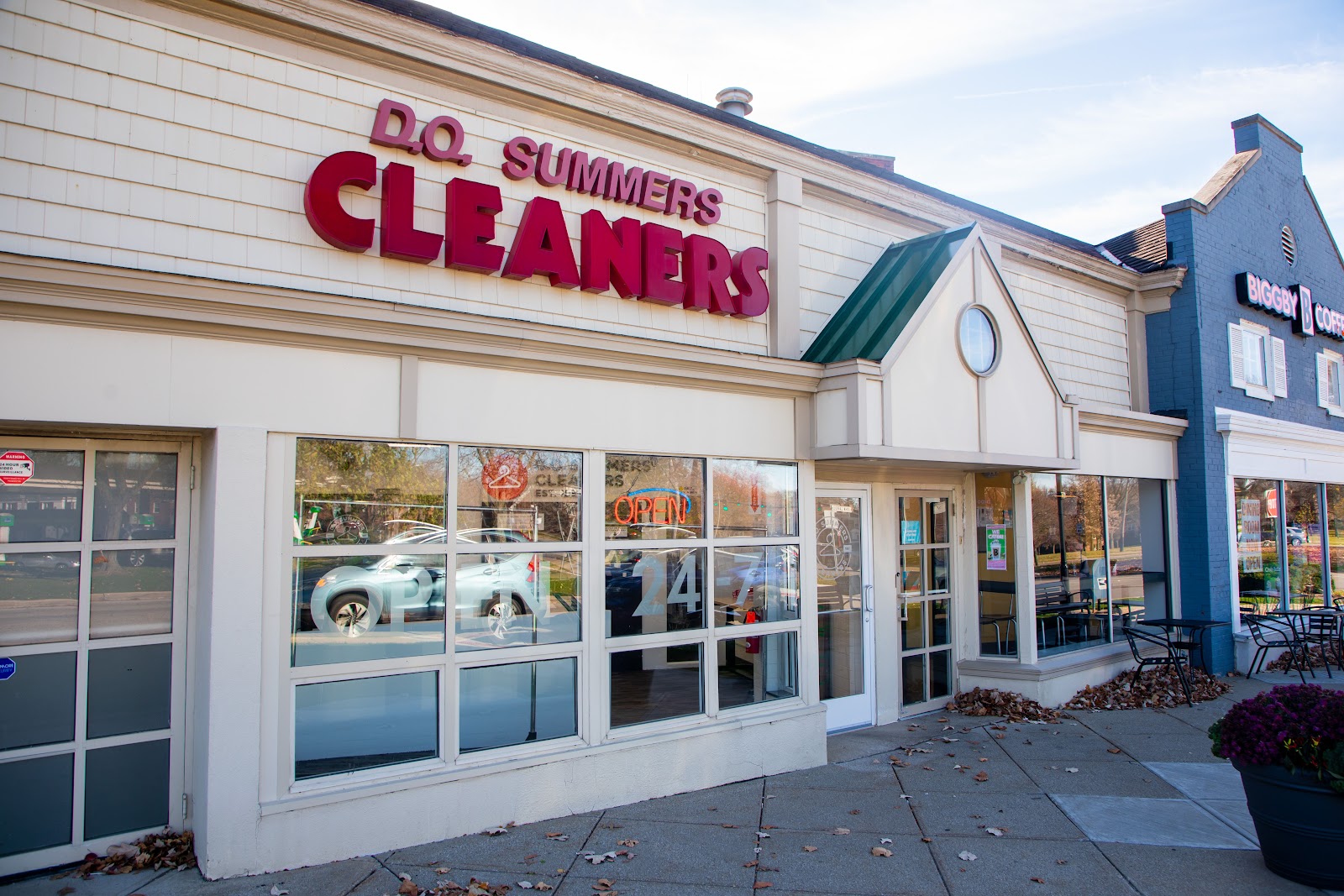 D.O. Summers Cleaners & Laundry - University Heights photo 1