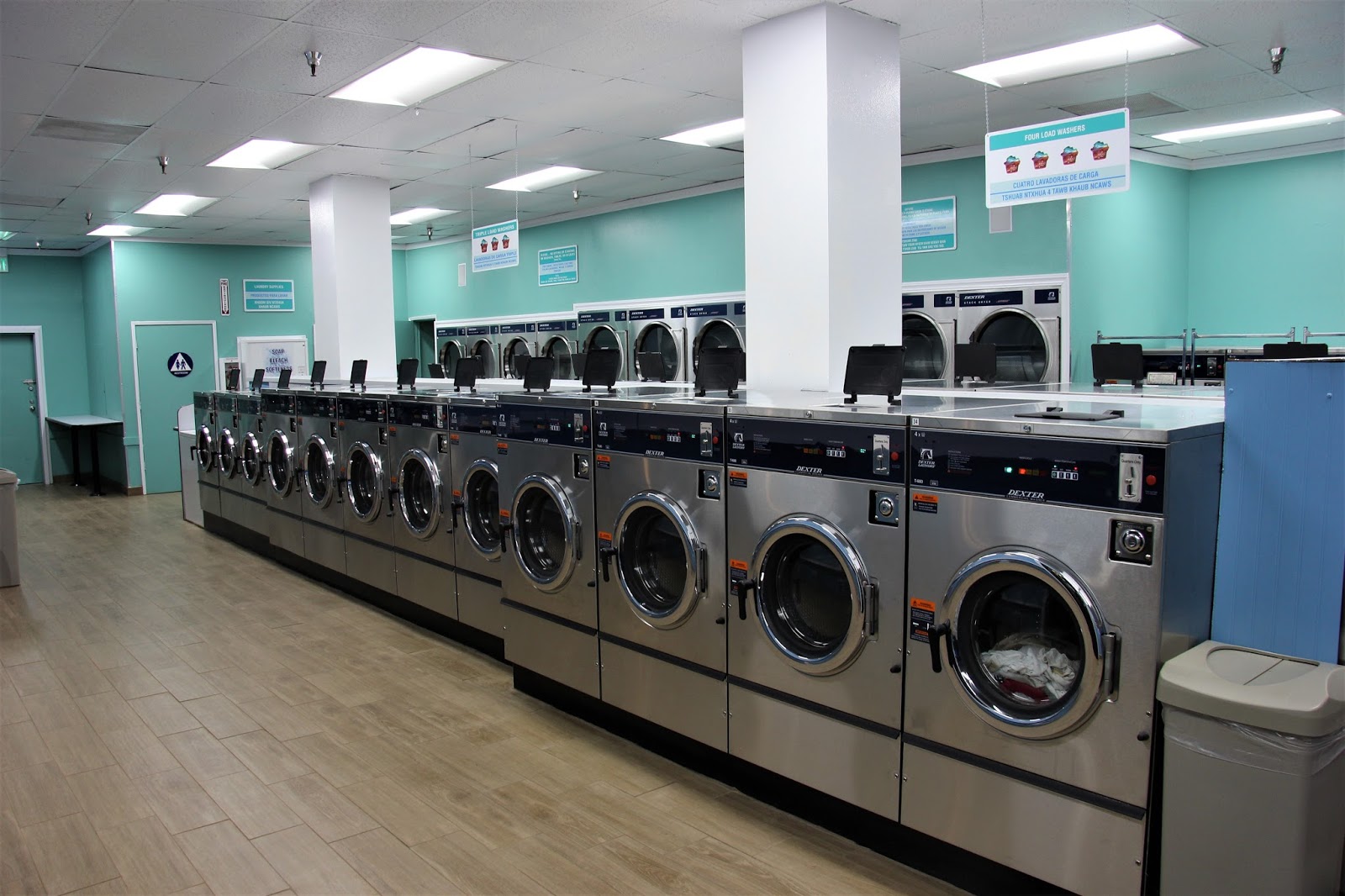 SuperClean Laundromats photo 1