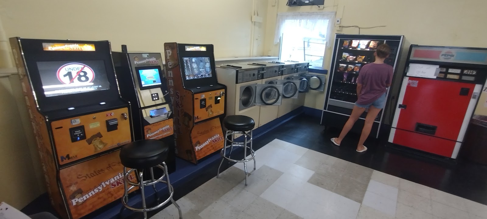 Hollidaysburg Laundromat photo 3