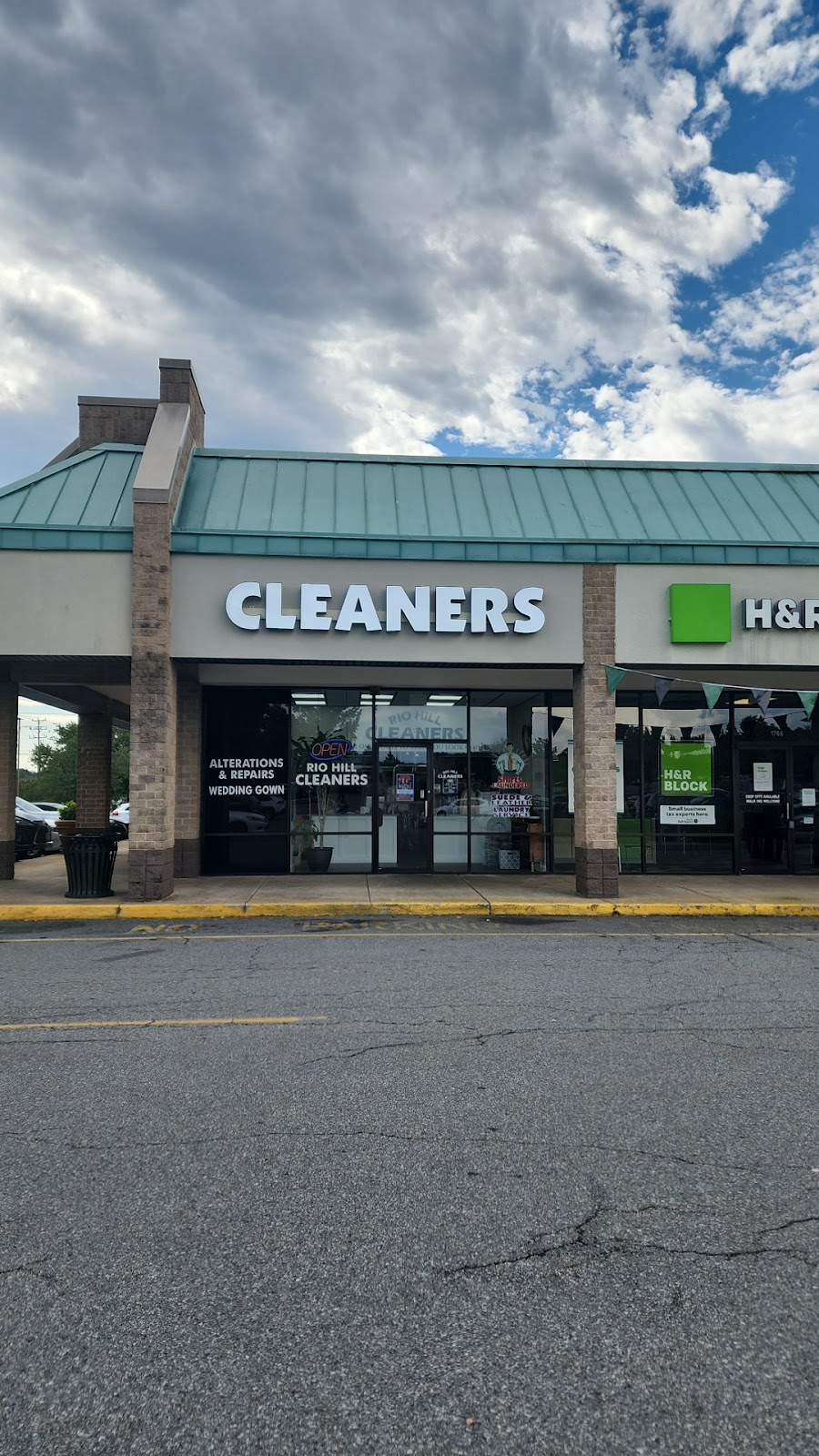 Rio Hill Cleaners photo 1