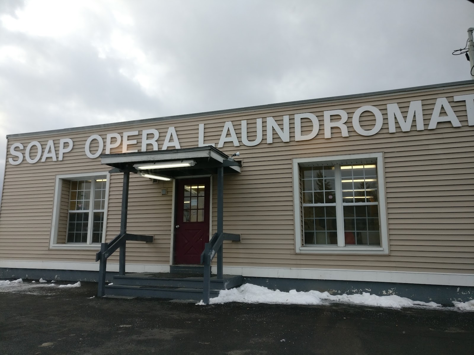 Soap Opera Laundromat photo 1