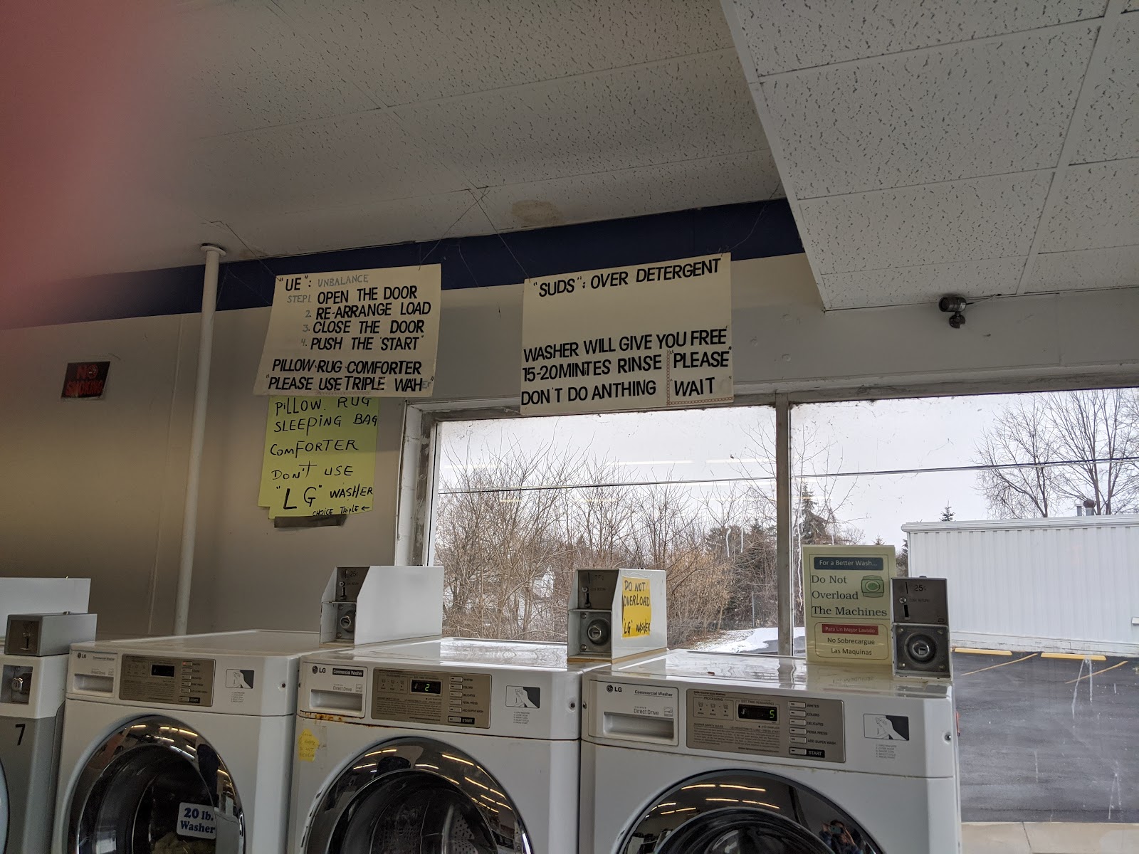 Super Suds Laundromat photo 2