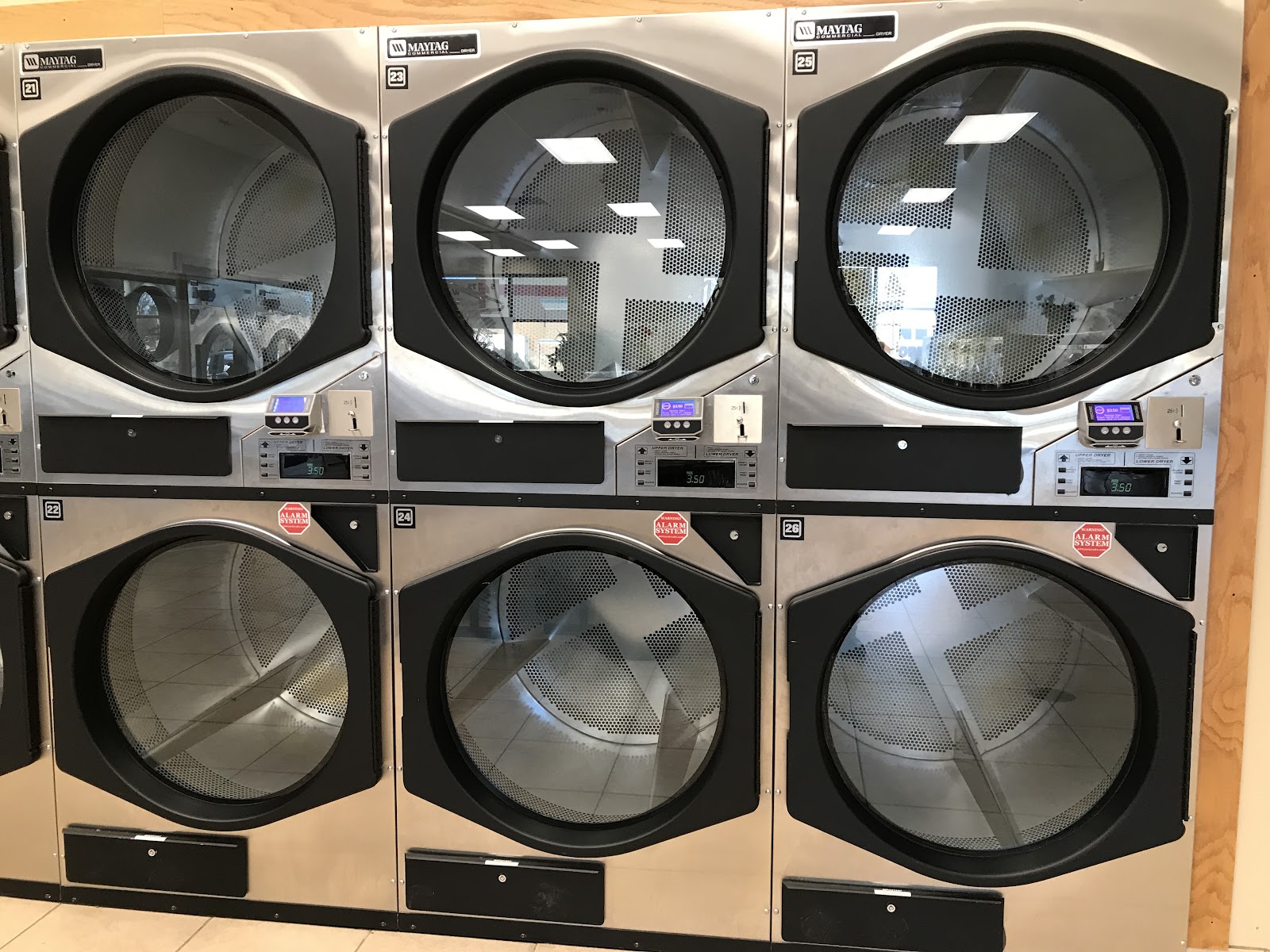 Mega Coin Laundry North photo 1