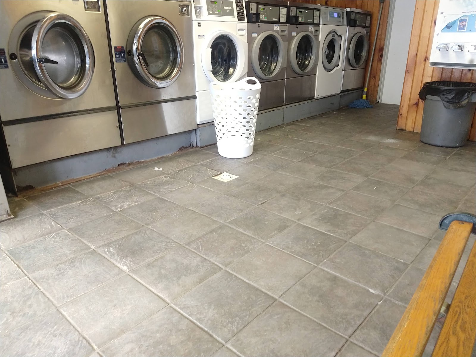 New Florence Laundromat photo 1
