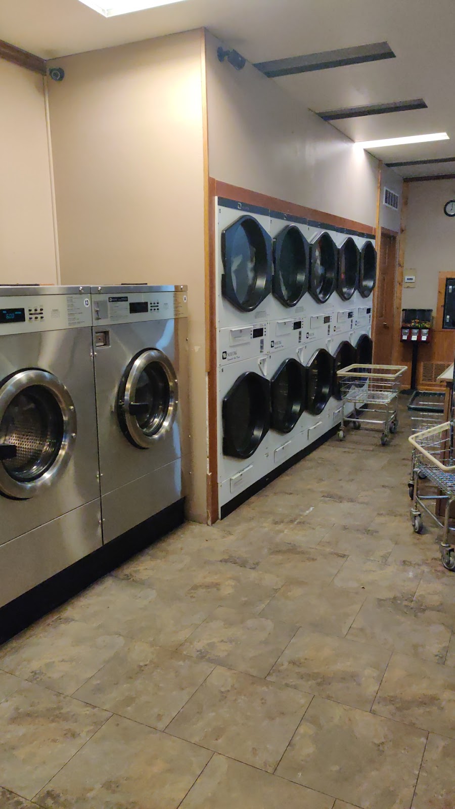 R&A Laundromat photo 1