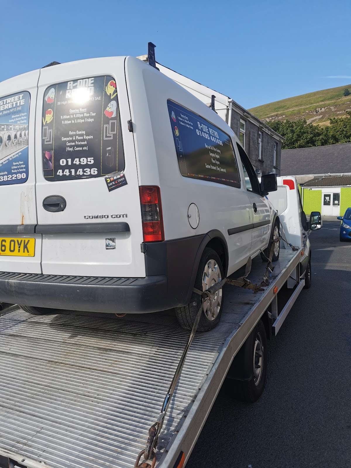 High Street Launderette photo 3