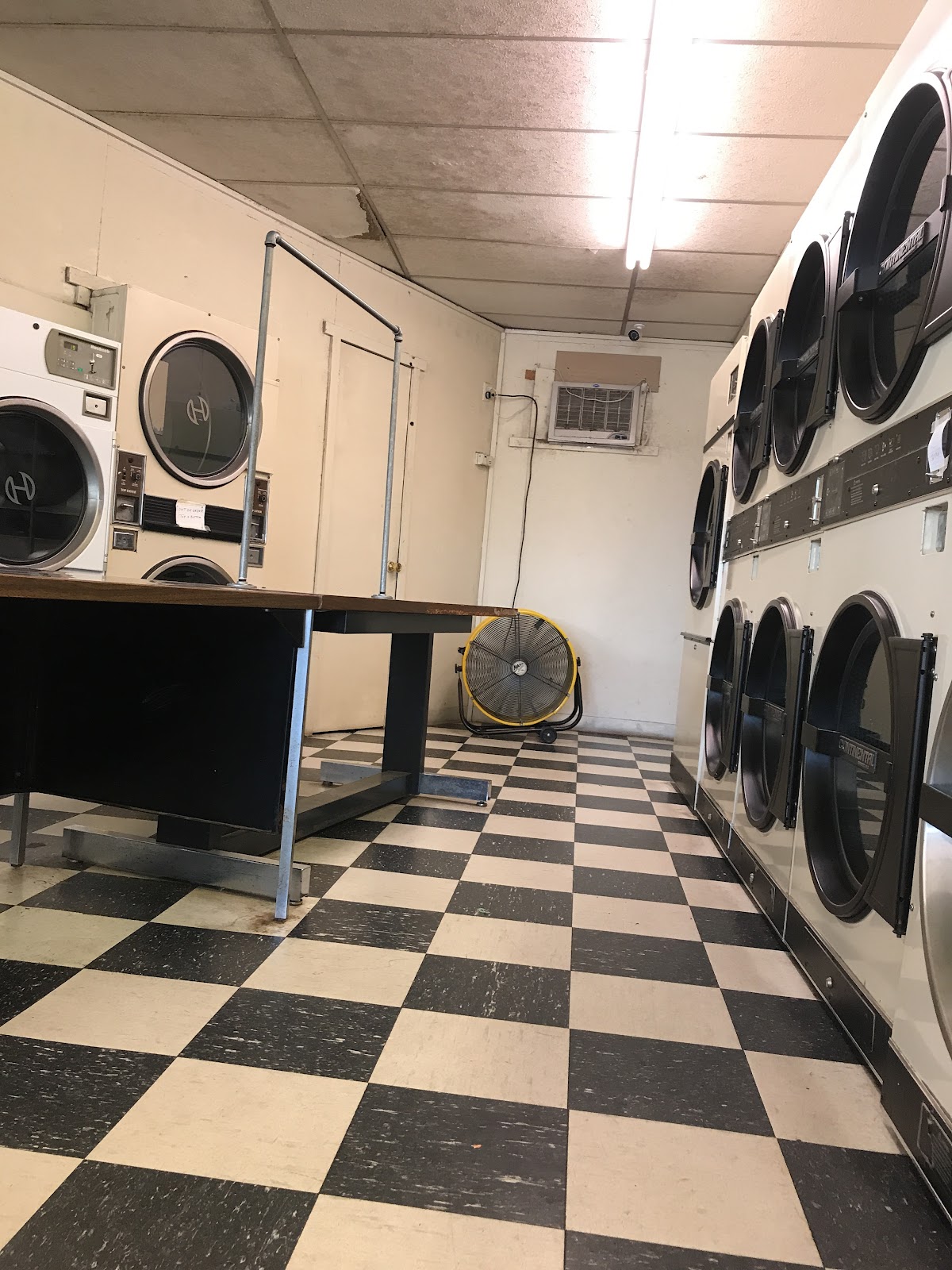 Suds-Ur-Duds photo 2