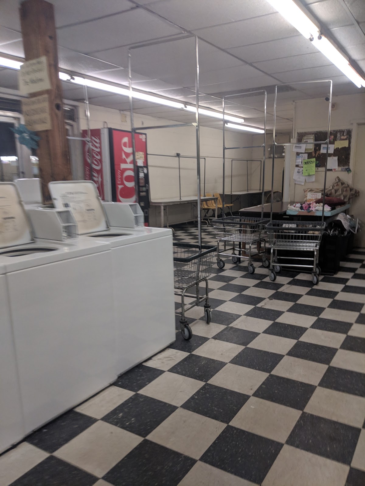 Suds-Ur-Duds photo 3