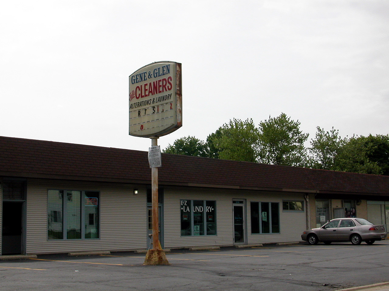 Stow Falls Dry Cleaners photo 3