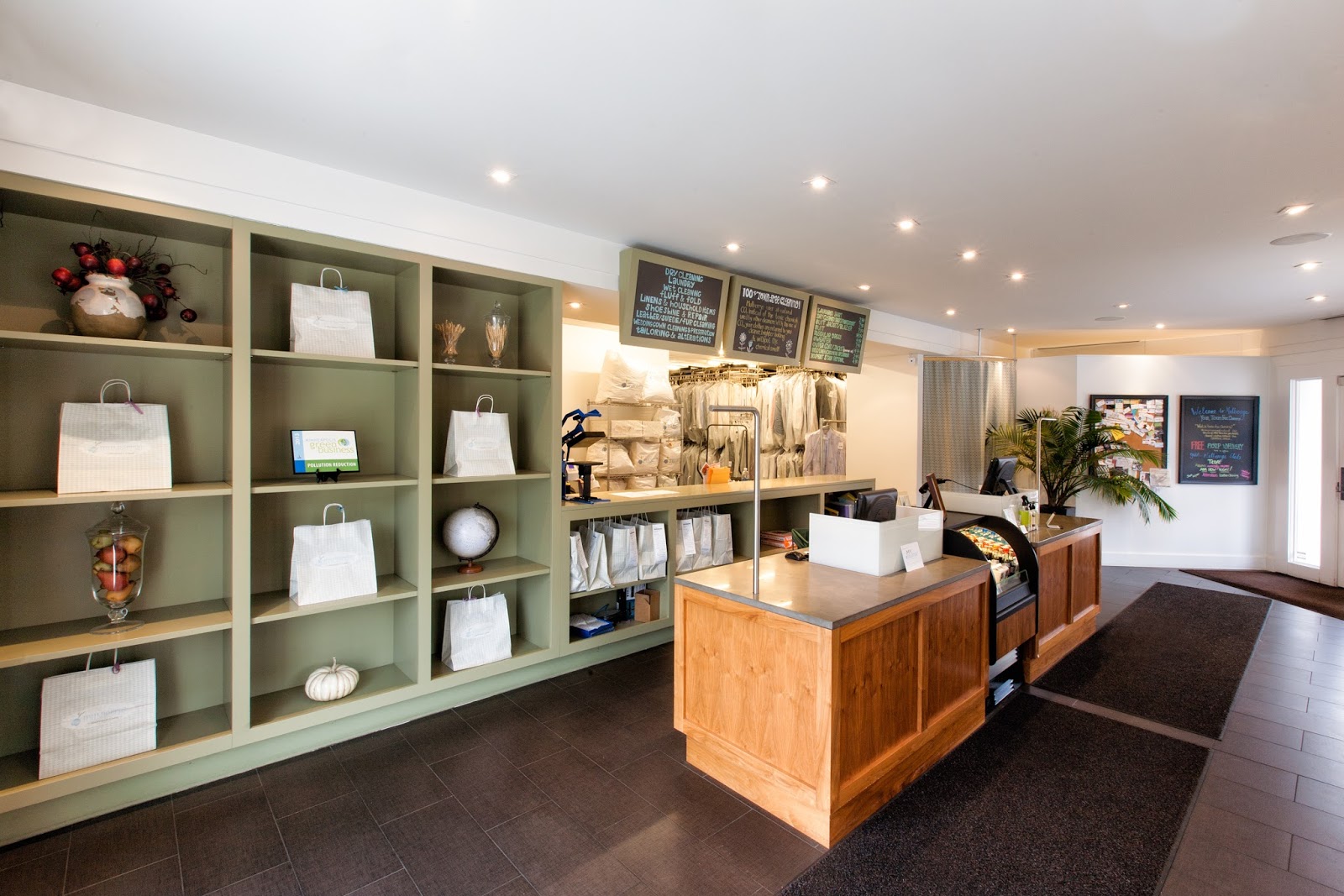 Mulberrys Dry Cleaners and Laundry photo 1