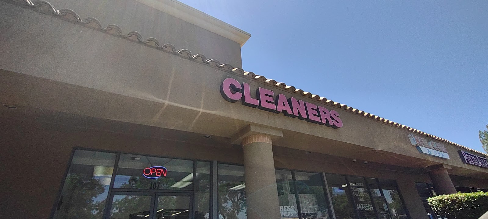 Express Cleaners photo 1