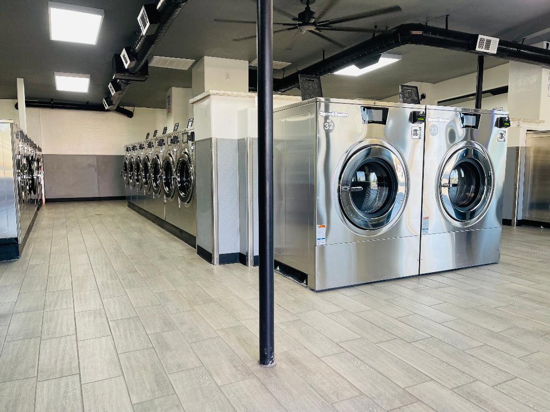 Spin N Clean Laundromat photo 1