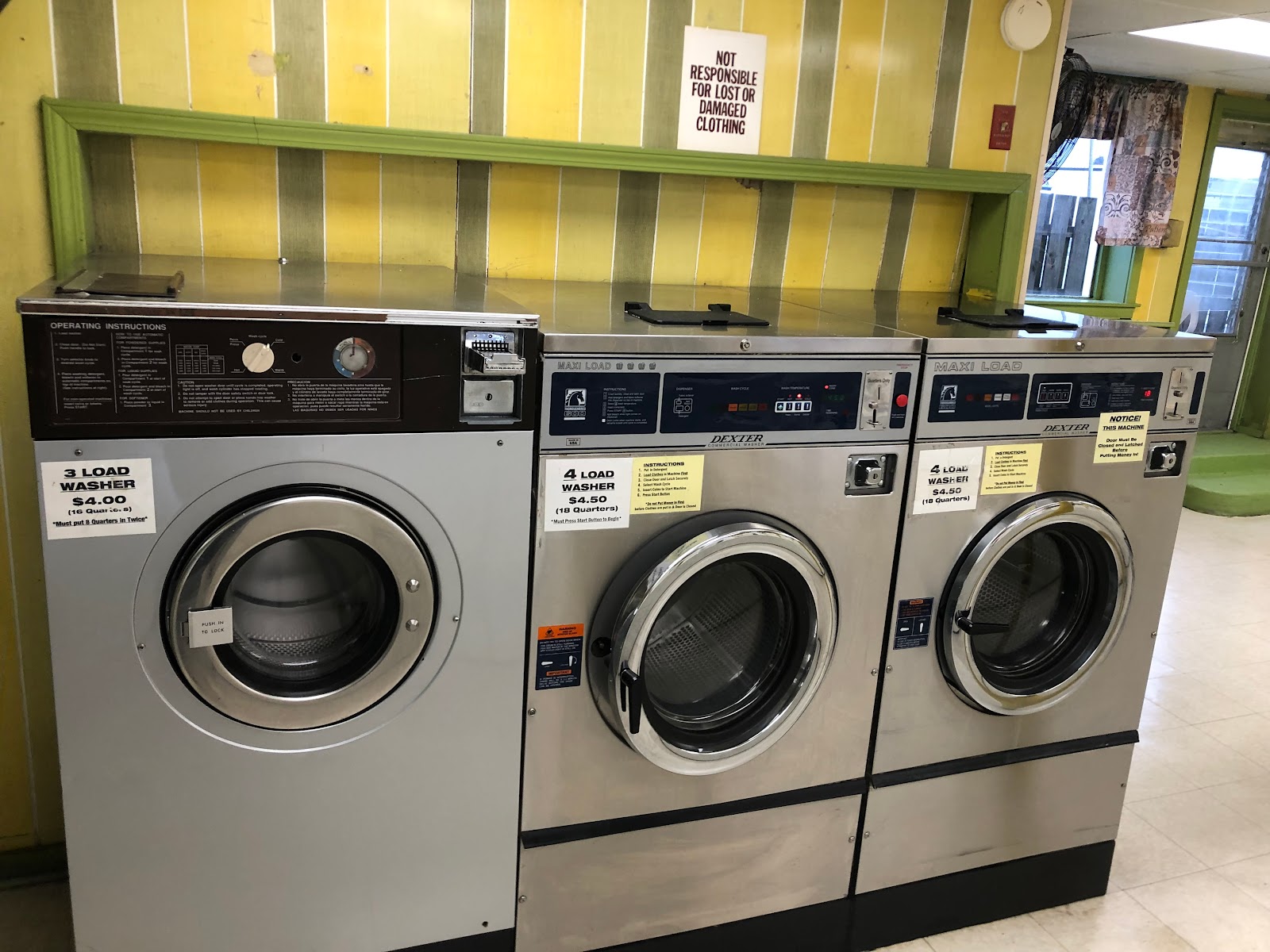 Pinky White Laundromat photo 3