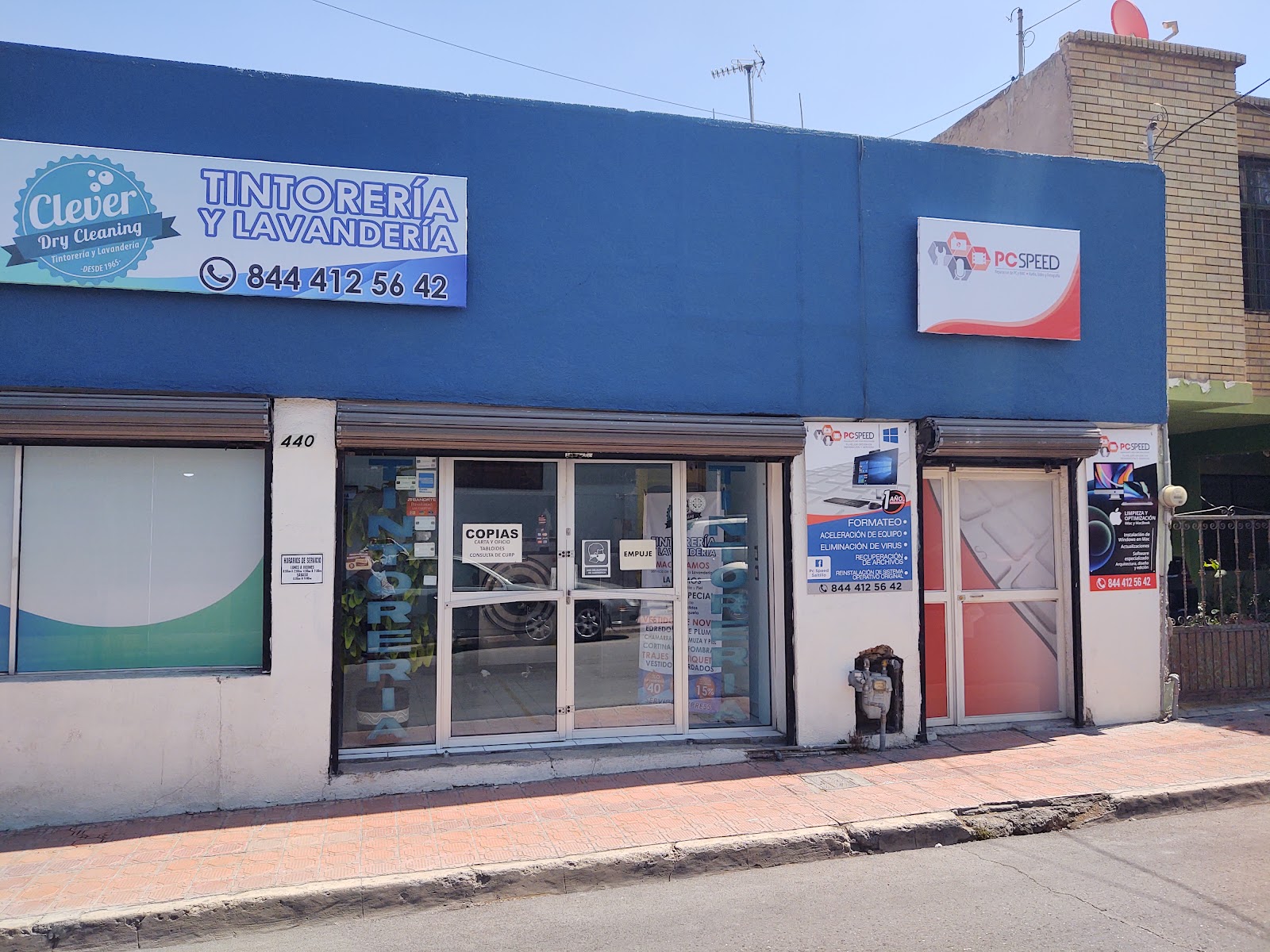 Tintorería y Lavandería Clever photo 2