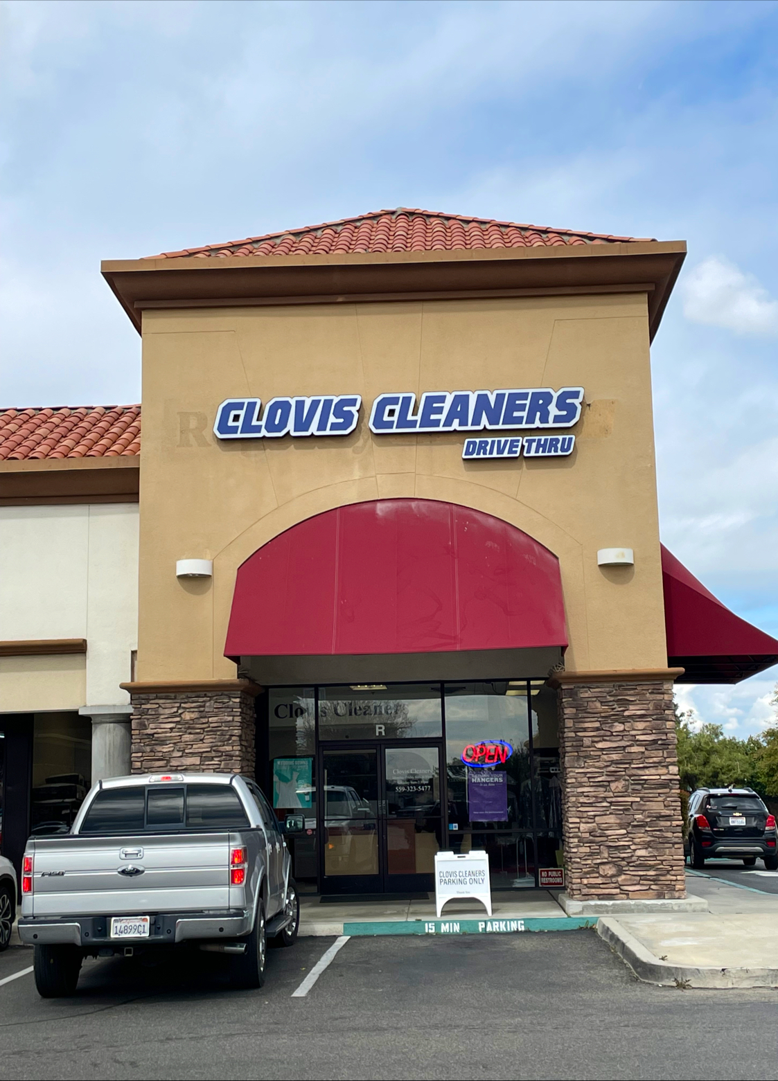 Clovis Cleaners photo 1