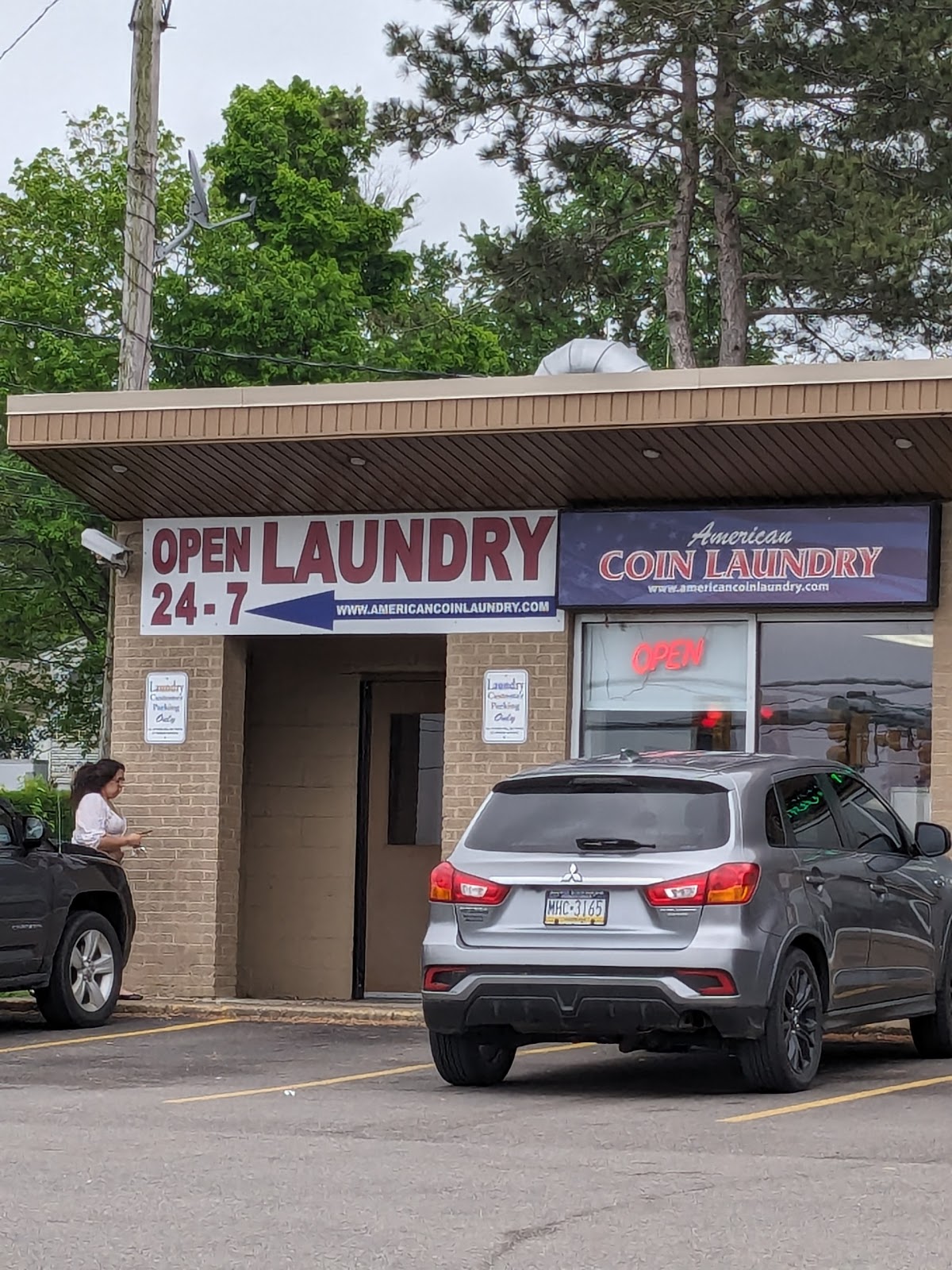 American Coin Laundry photo 2