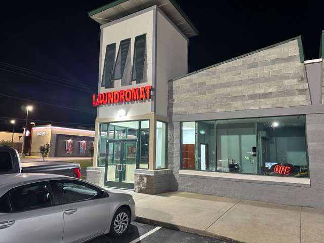 Byron Coin Laundry photo 2