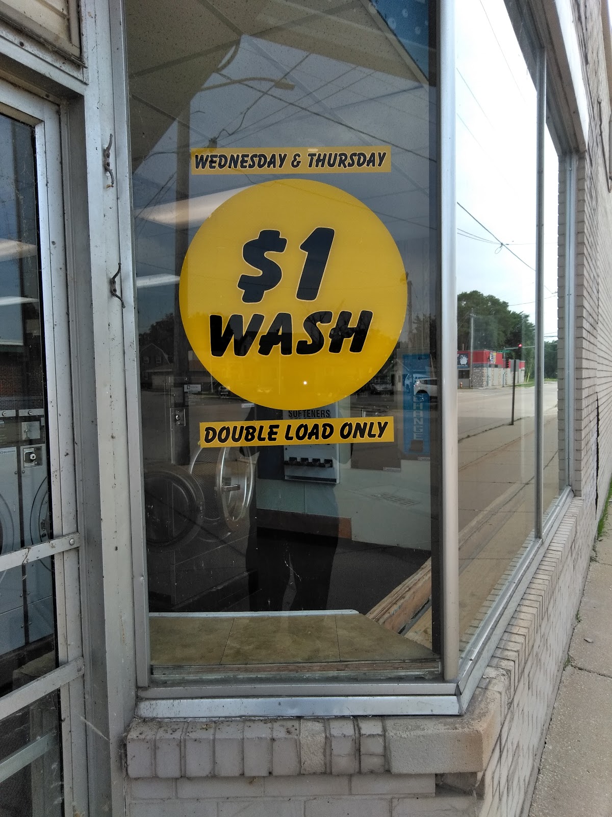 South Park Coin Wash photo 2