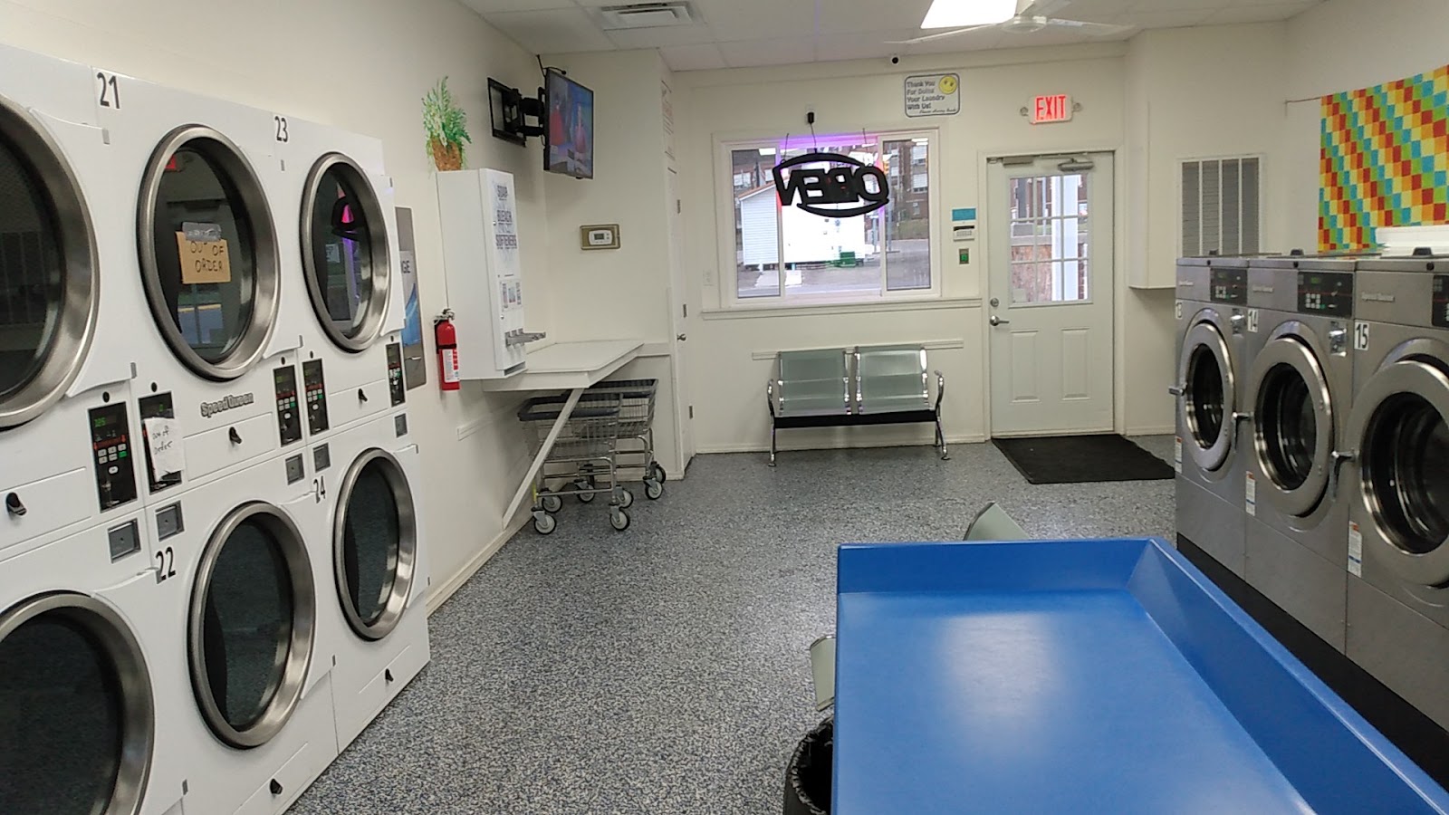 Splash N Go Laundry New Boston photo 1