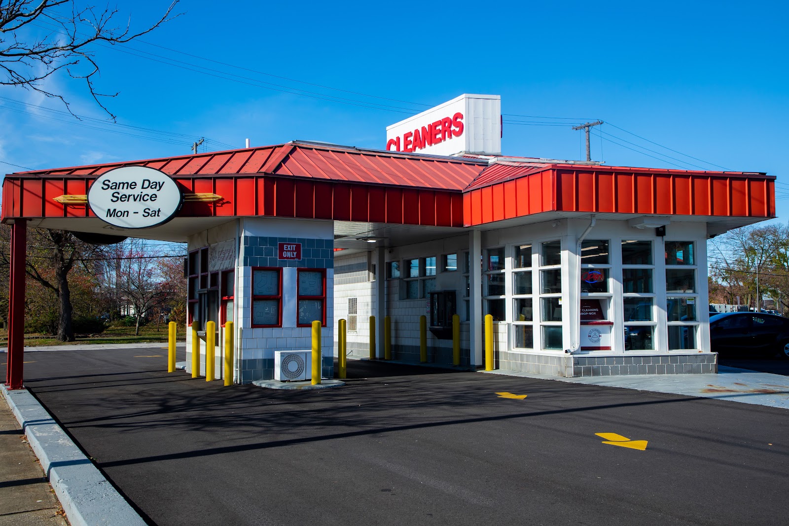 D.O. Summers Cleaners & Laundry - Downtown Cleveland photo 1
